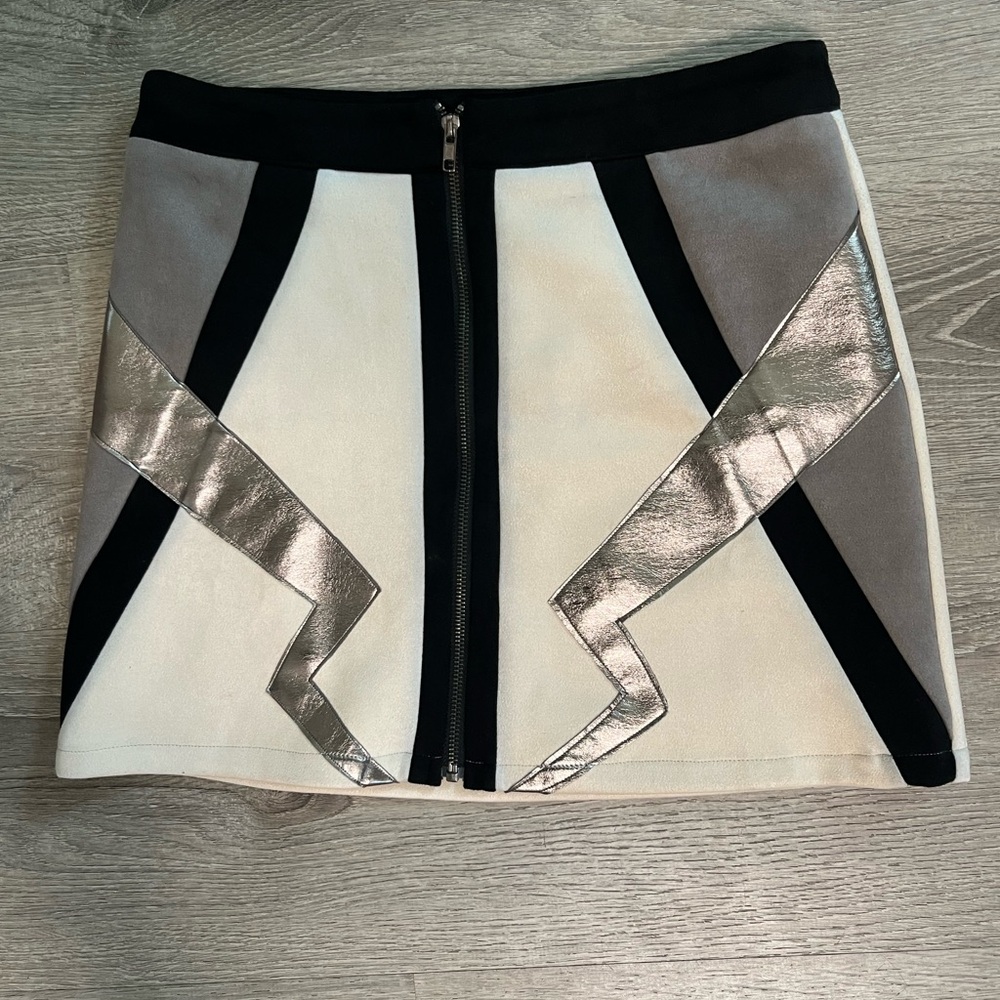 Wild Honey Monochrome Elegance Skirt